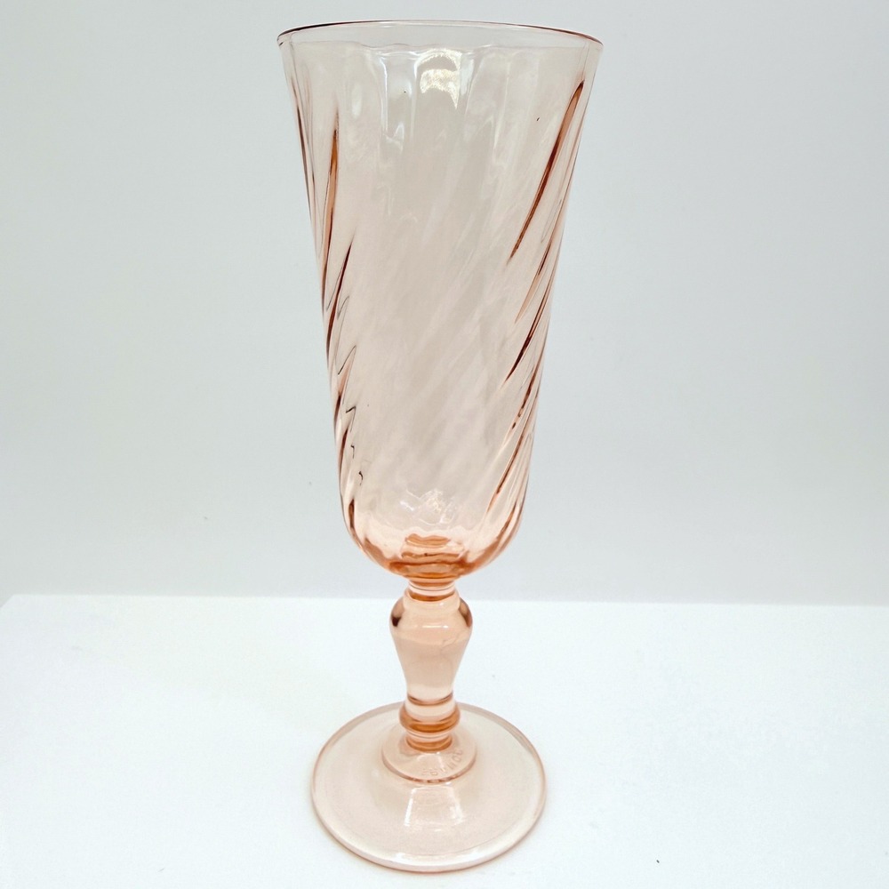 VINTAGE Cristal d'Arques Durand Rosaline Pink Swirl Optic Champagne Flute France